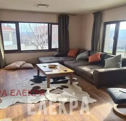 Photo 4 — House in Oblast Varna, Yunec