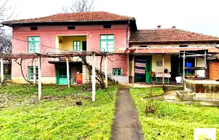 Къща във Велико Търново, с. Долна Липница