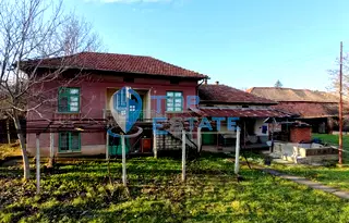 Къща във Велико Търново, с. Долна Липница