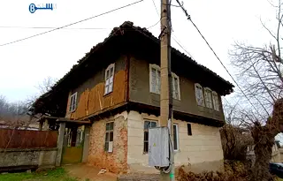Къща във Велико Търново, с. Драгижево
