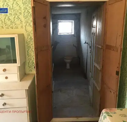 Снимка 4 — Къща във Велико Търново, с. Драгомирово