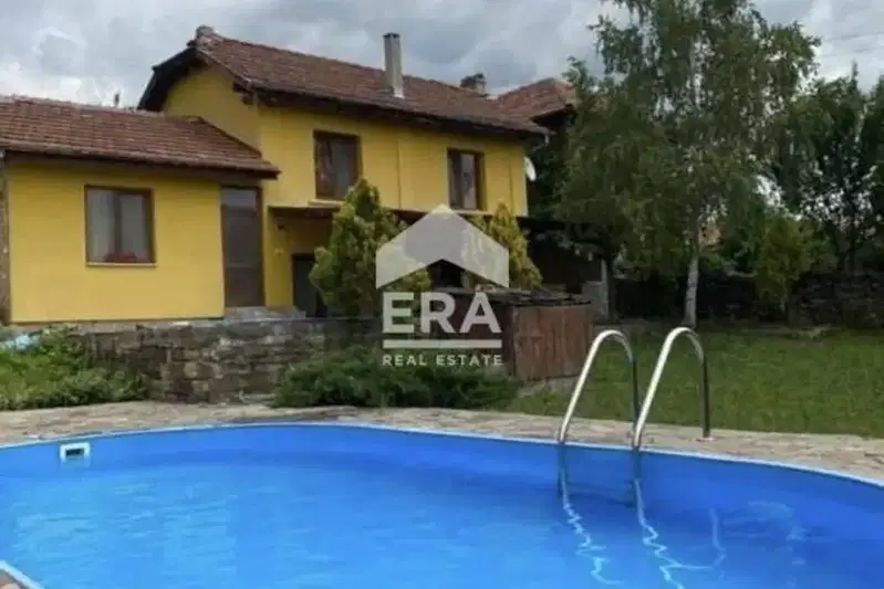 House in Oblast Veliko Tyrnovo, Koevci