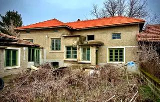 Къща във Велико Търново, с. Крушето