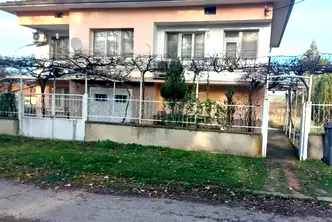Къща във Велико Търново, с. Мирово