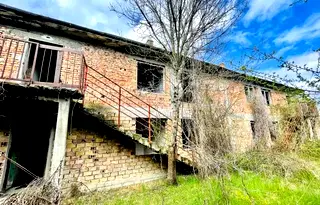 Къща във Велико Търново, с. Ново село