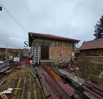 Снимка 4 — Къща във Велико Търново, с. Поликраище