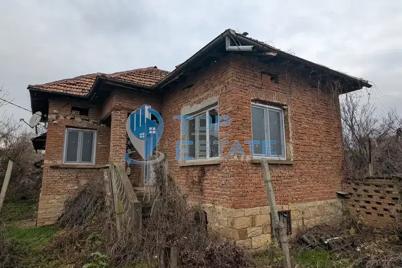 Къща във Велико Търново, с. Върбица