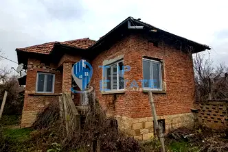 Къща във Велико Търново, с. Върбица