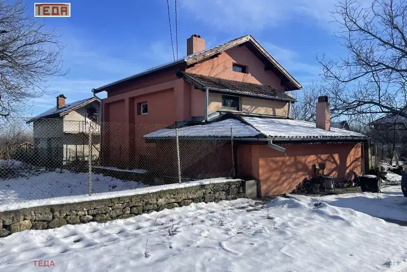 House in Vraca, Byrzina