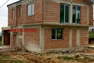Къща във Враца, с. Челопек