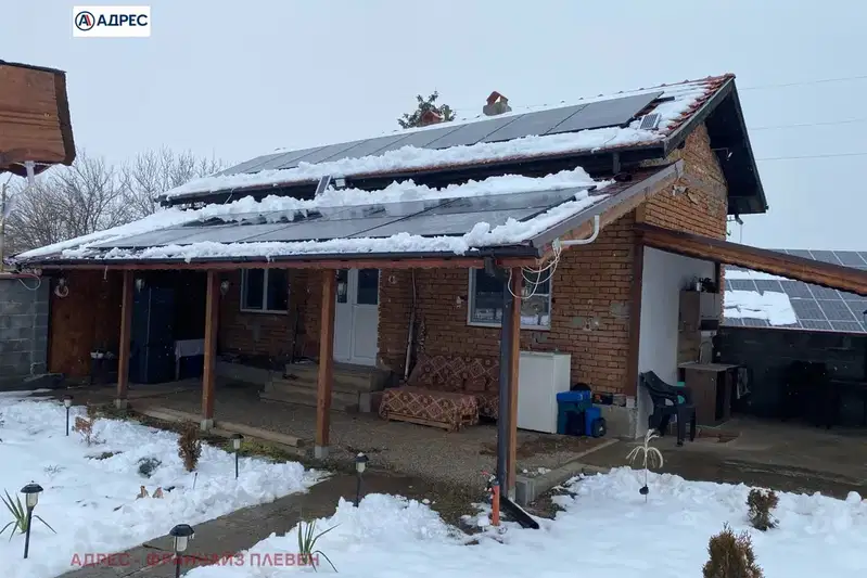 House in Vraca, Tyrnak