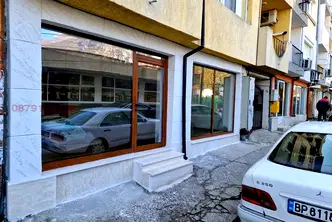 Магазин във Враца, Център