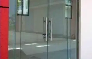 Магазин в Русе, Център