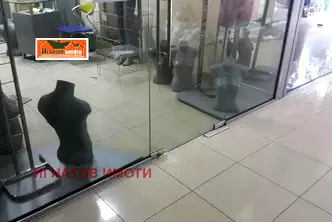 Магазин в Пазарджик, Идеален център