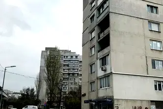 Магазин в София, Красна поляна 1