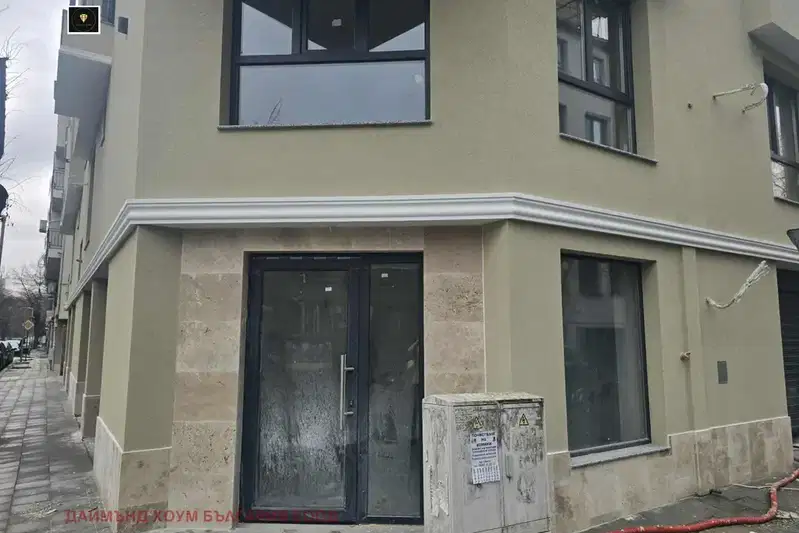 Shop in Plovdiv, Kyuchuk Parij