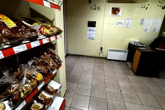 Магазин в Бургас, Възраждане