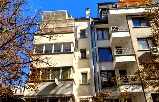 Многостаен апартамент в София, Лозенец