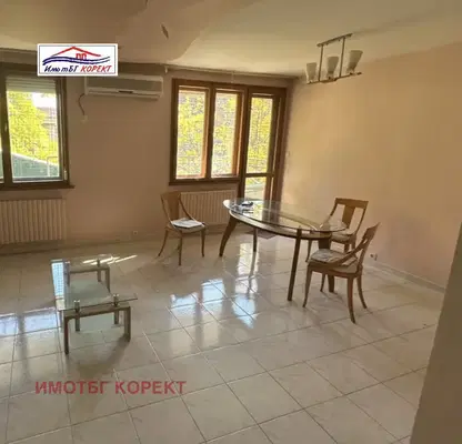 Photo 2 — 5-bedroom apartment in Sofiya, Mladost 4