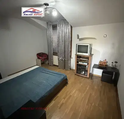 Photo 3 — 5-bedroom apartment in Sofiya, Mladost 4