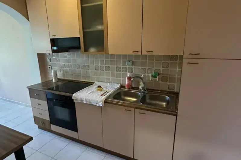5-bedroom apartment in Sofiya, Mladost 4