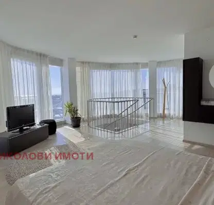 Снимка 2 — Стилен двуетажен мезонет 300 кв.м. в Сарафово, Бургас