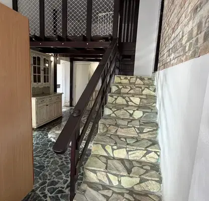 Photo 4 — 5-bedroom apartment in Ruse, Yalta