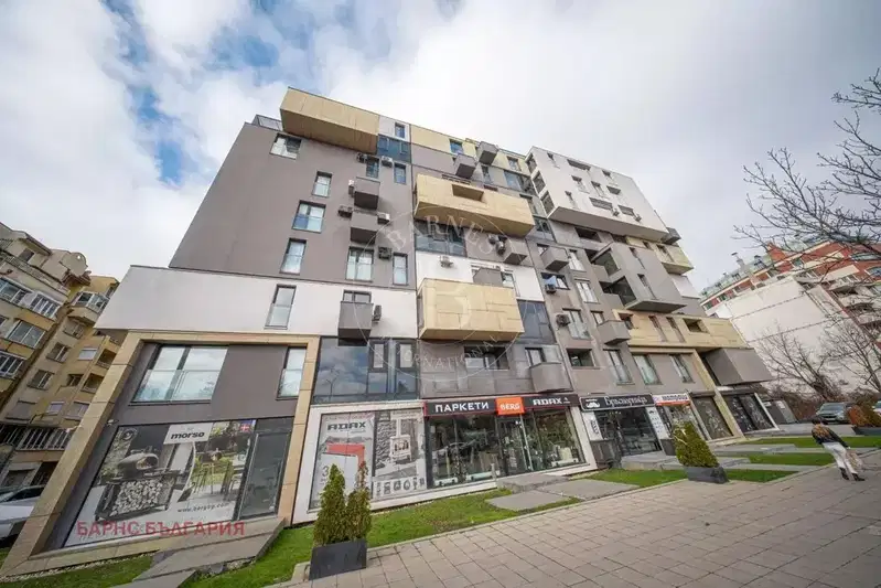 Office in Sofiya, Borovo