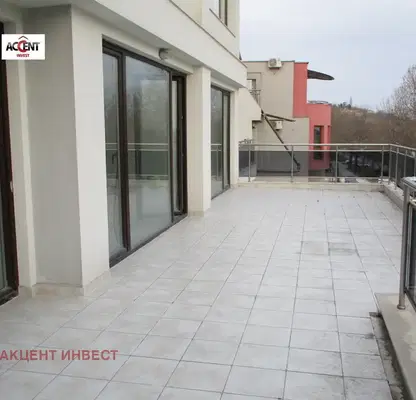 Photo 3 — Office in Varna, Briz