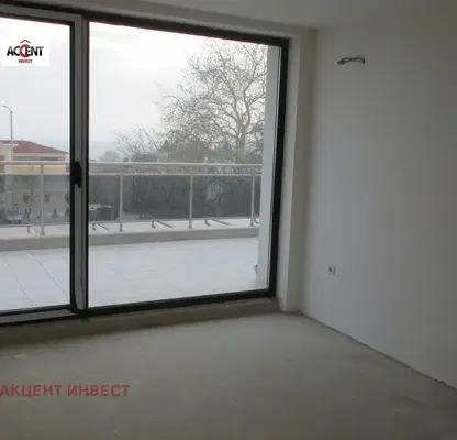 Photo 5 — Office in Varna, Briz