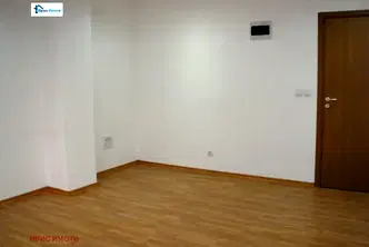 Офис в София, Център