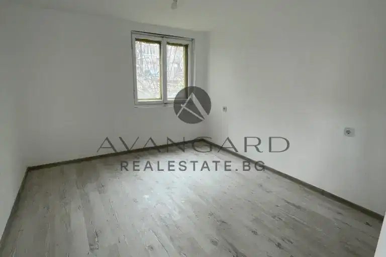 Office in Plovdiv, Centyr