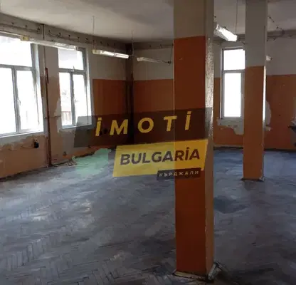 Photo 5 — Office in Haskovo, Centyr