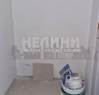Photo 3 — Office in Ruse, Centyr