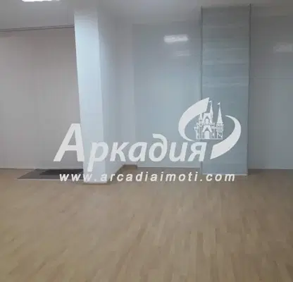Снимка 5 — Офис в Пловдив, Център