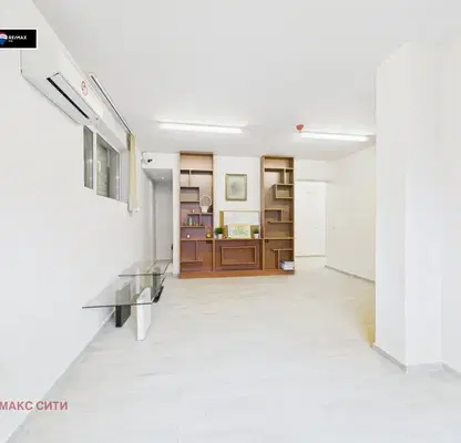 Photo 2 — Office in Sofiya, Lozenec