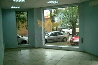 Офис във Варна, Лятно кино Тракия