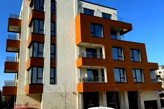 Офис в София, Манастирски ливади