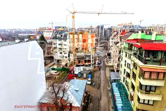 Офис в София, Оборище