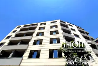 Офис в София, Света Троица