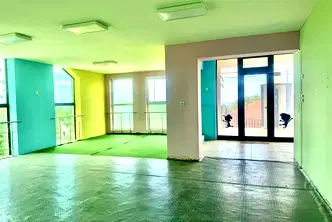 Офис във Варна, Виница