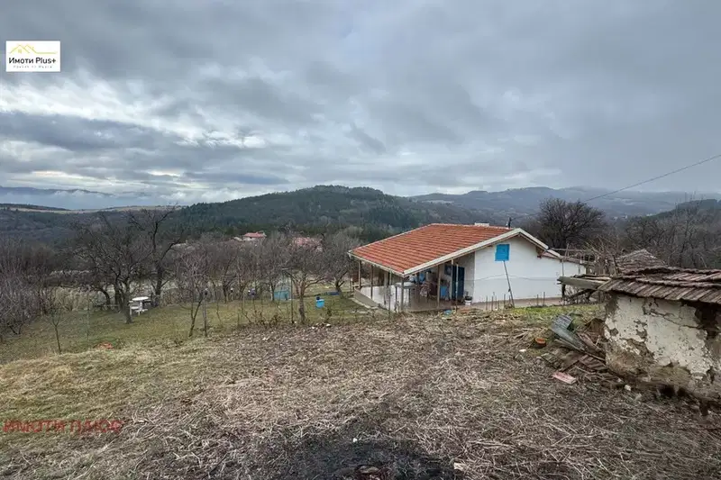 Парцел в с. Клисура