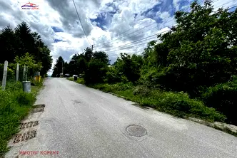 Парцел в Банкя
