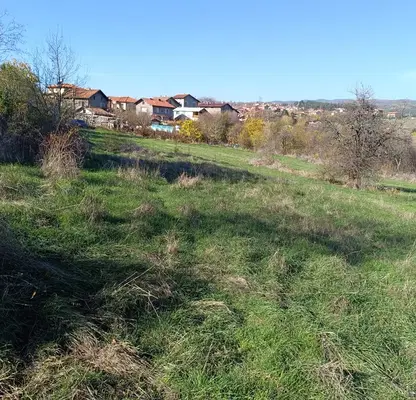 Photo 2 — Plot in Novi Iskyr