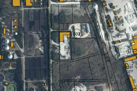 Парцел в с. Тополи