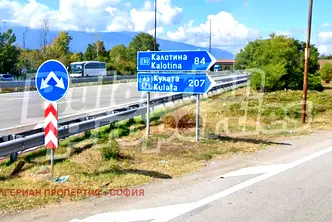 Парцел в с. Казичене