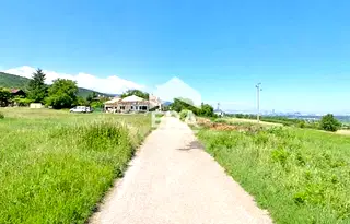 Парцел в с. Лозен