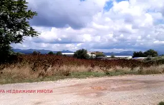 Парцел в с. Негован