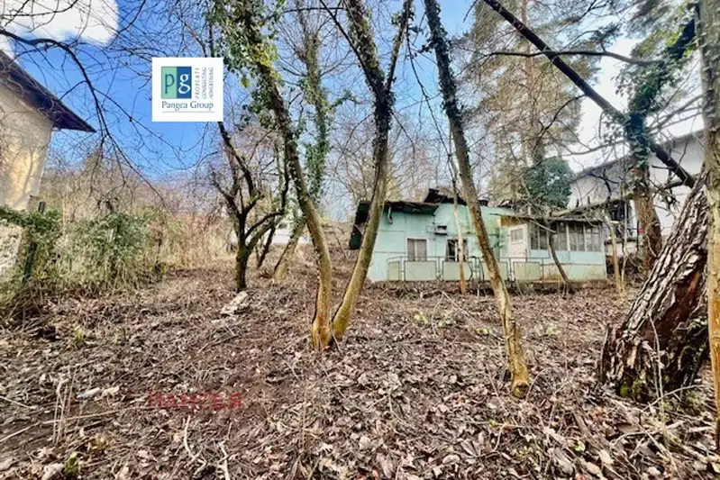 Парцел в Банкя