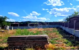 Парцел в с. Извор